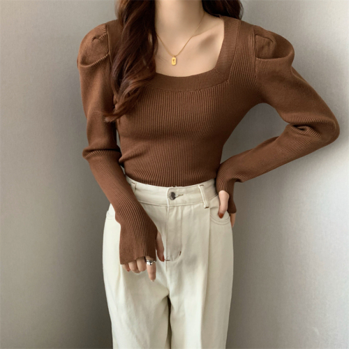Real shooting and real price early spring Korean version gas square collar French bubble sleeve design sense long sleeve slim knit top