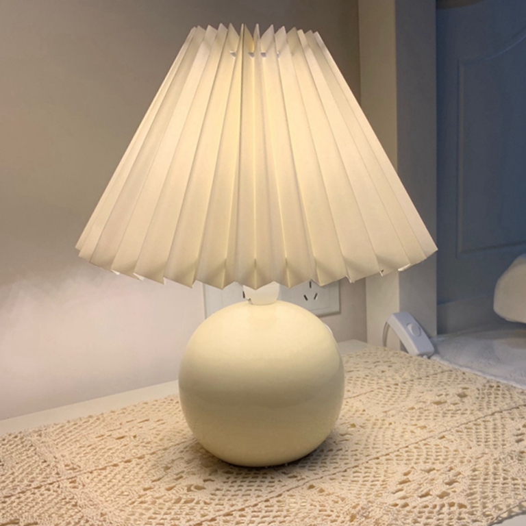 Ins wind small table lamp (improved version) super beautiful small night lamp