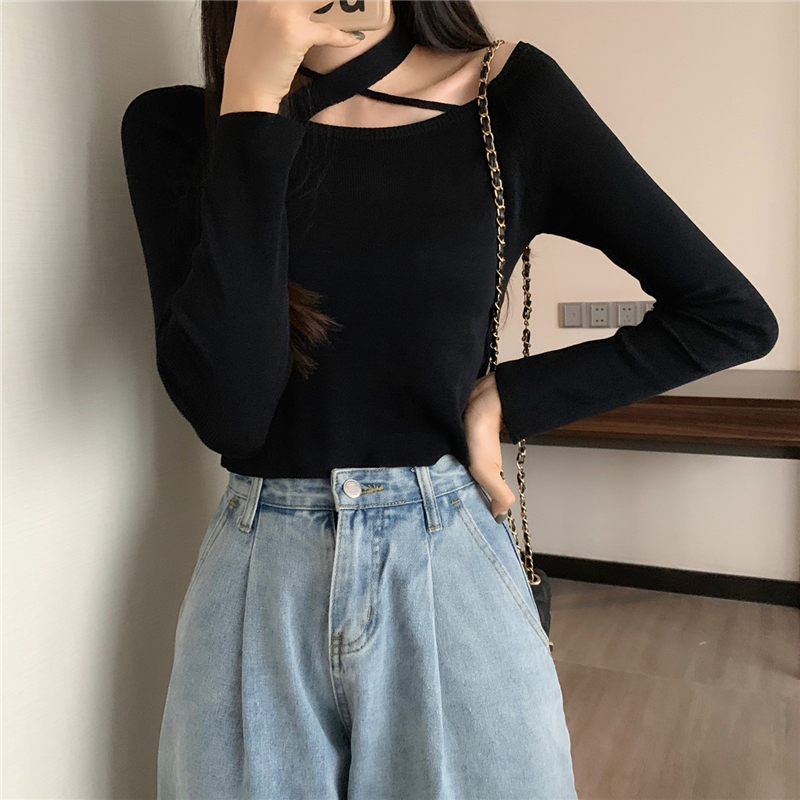 Real shooting, real price design, cross hanging neck, long sleeve knitted bottoming shirt, slim fitting short T-shirt, women's top