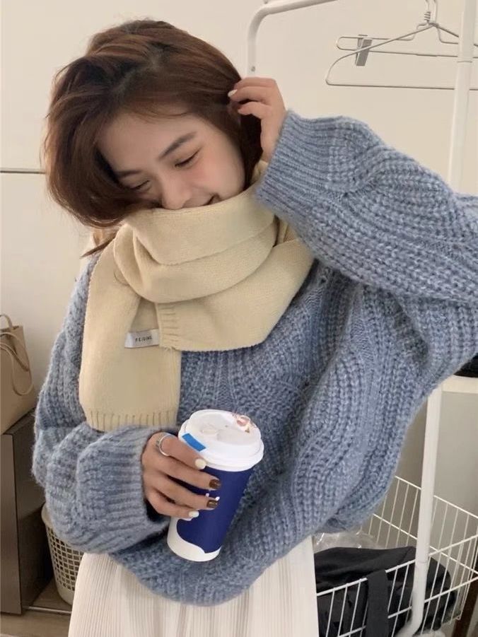Very fairy blue soft glutinous twist sweater women's 2022 autumn and winter loose and lazy wind outside the sweet and gentle Japanese style