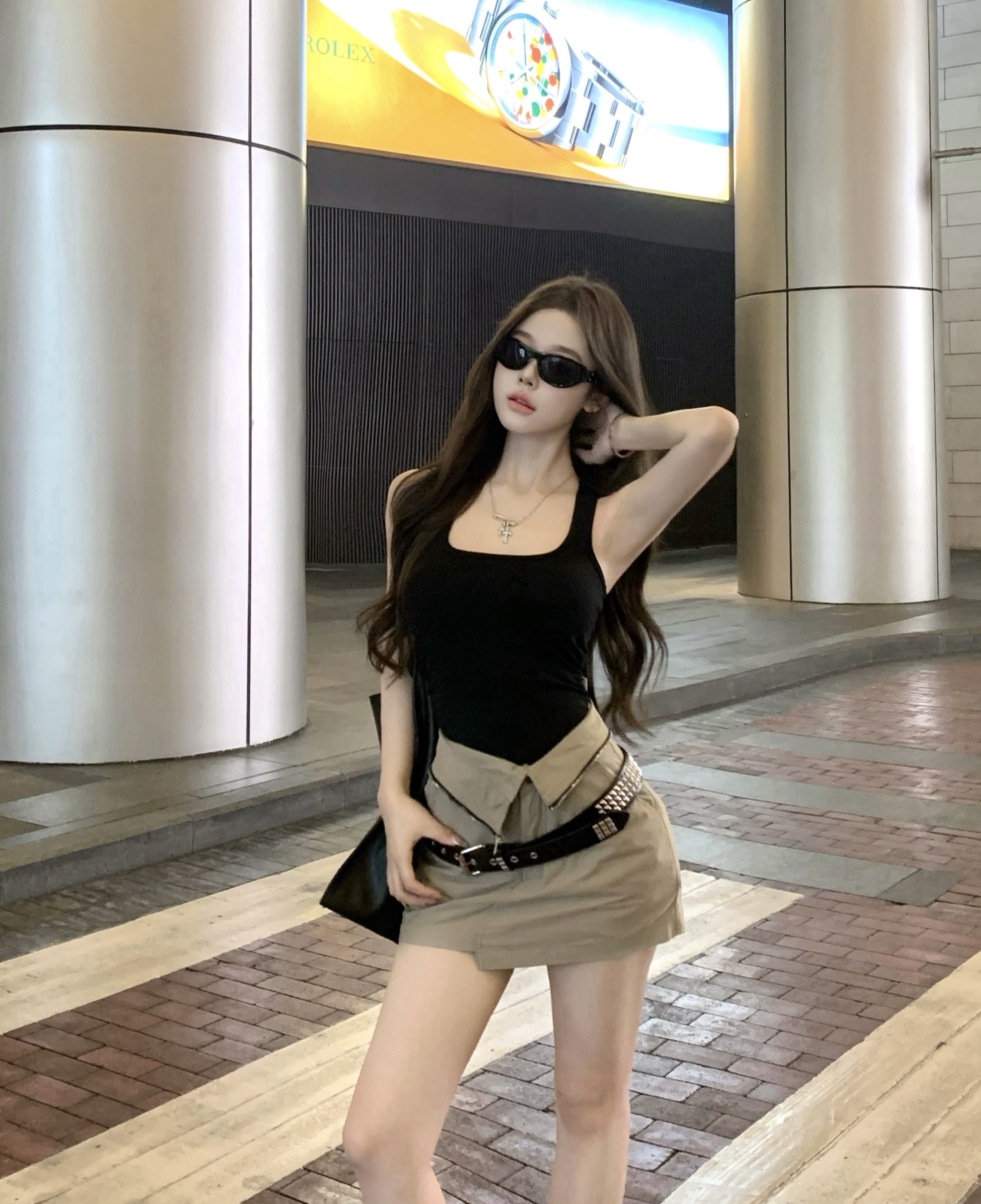 Pure Desire Self-adhesive Bralette Tank Top for Women + Functional Wind Sports Half-Length Skirt Set
