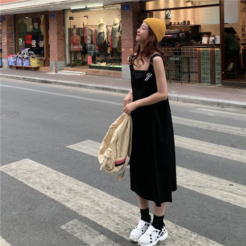 Come directly to get the  real shot summer suspender skirt and children's medium length dress