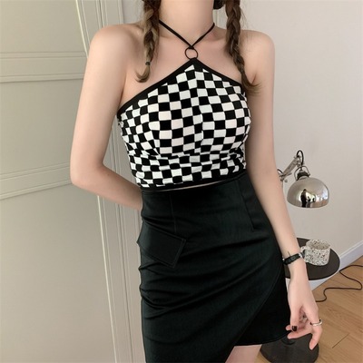 Spring 2022 new chessboard hanging neck irregular lattice beautiful back suspender vest short bottomed top women