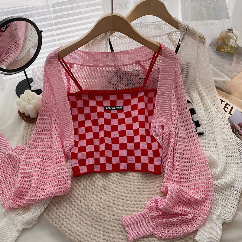 Plaid short bottomed knitted vest women's summer 2022 new solid color hollow out sunscreen cardigan two piece set