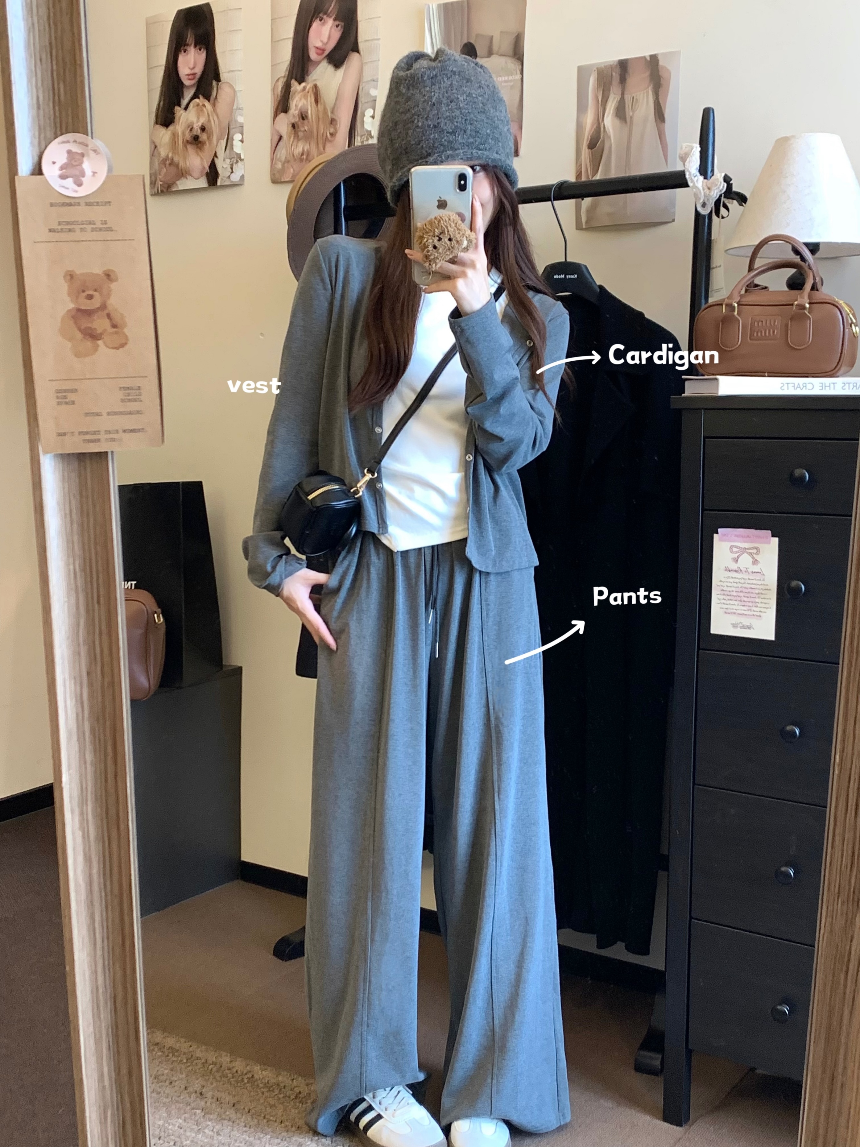 Actual photos ~ Korean-style high-end slimming casual wear minimalist top + camisole + casual pants set