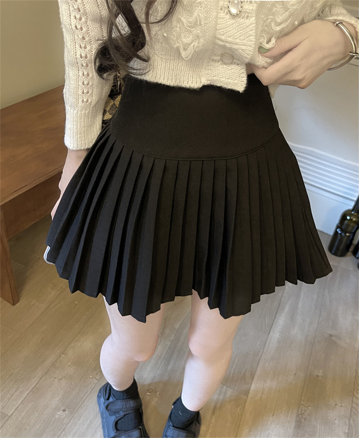 Net price real shot autumn and winter pleated skirt skirt skirt female small high waist a-line short skirt hakama