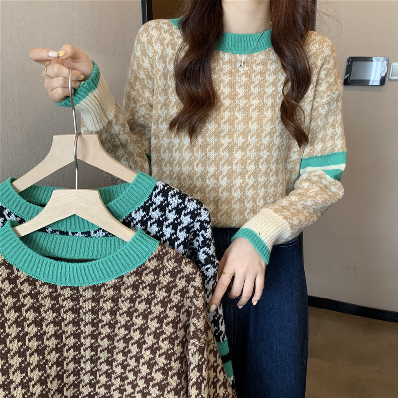 Real auction real price New large plate round neck contrast color matching pullover long-sleeved sweater women