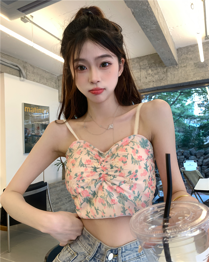 Real shot real price sexy floral camisole female inner wear student outer wear sleeveless bottoming top