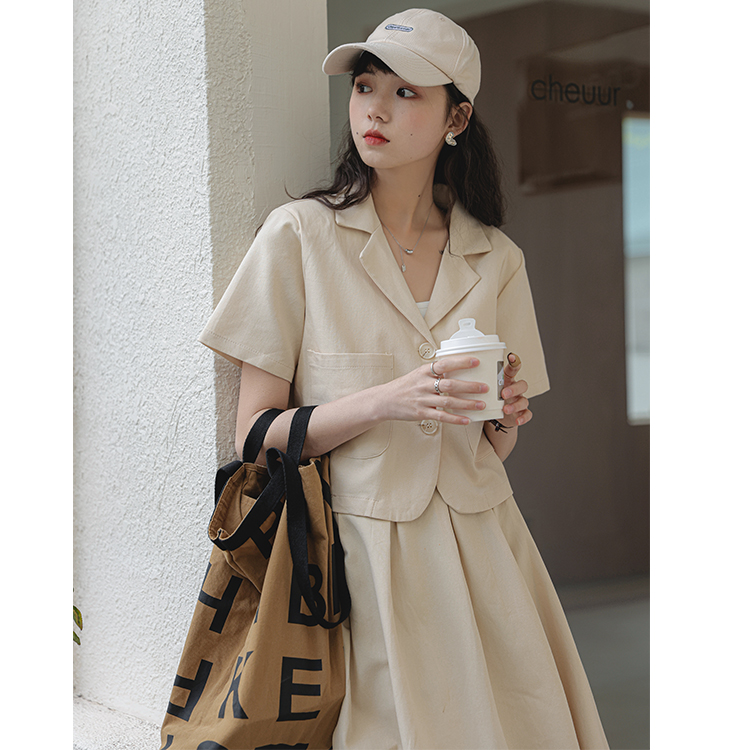 Korean Casual Short Sleeved suit jacket, high waist skirt, professional two-piece suit, female summer foreign style
