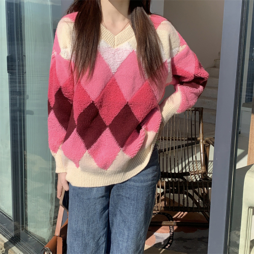 Real price winter new thickened design sense of minority lazy wind Ling lattice color matching V-Neck Sweater women's sweater