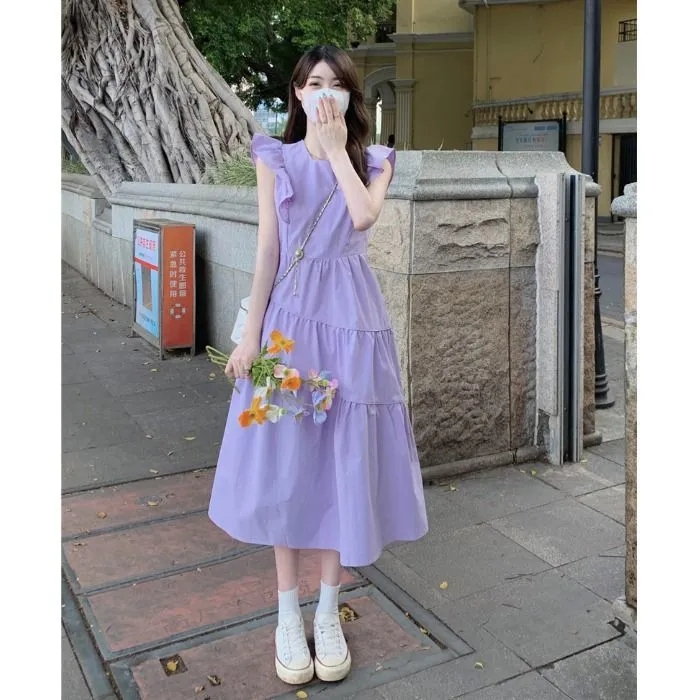 Designed small flying sleeve dress, summer women's chic and beautiful seaside vacation French waist-reducing mid-length skirt