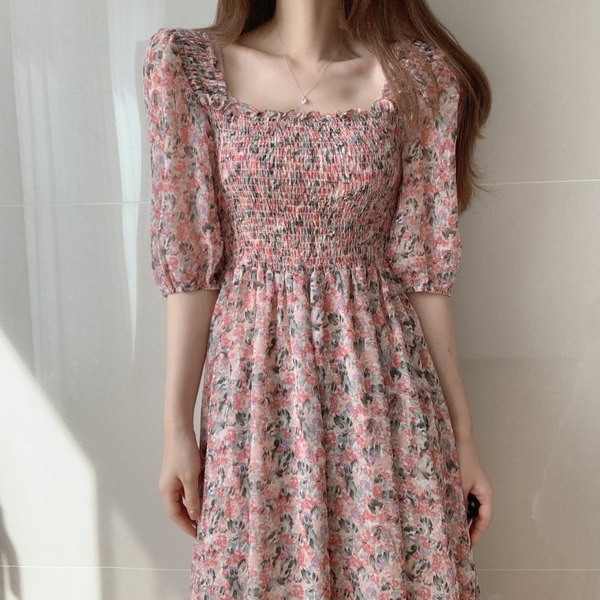 2022 summer dress gentle style skirt French square neck pleated waist slim Short Sleeve Chiffon floral dress long style
