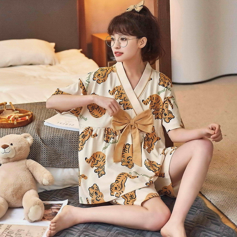 Real shooting of new summer pajamas, women's short sleeved kimono collar, combed cotton bow home suit, which can be worn out