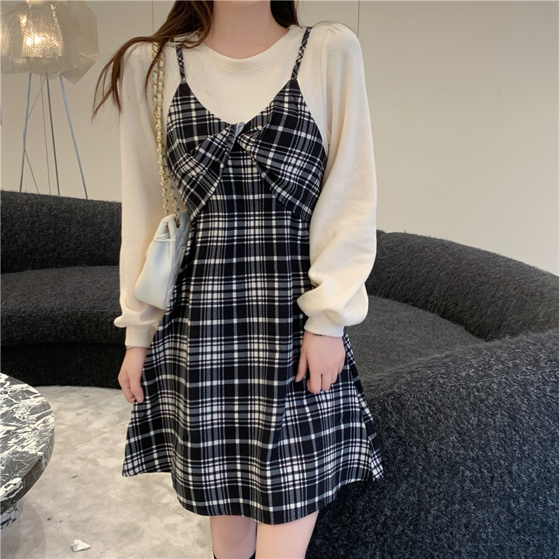 This year's popular skirt fake two-piece plaid stitching first love skirt female autumn puff sleeve niche dress female