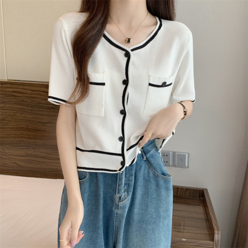 Real shot real price niche Korean version small fragrance chic loose color contrast design sense knitted short sleeve cardigan top women