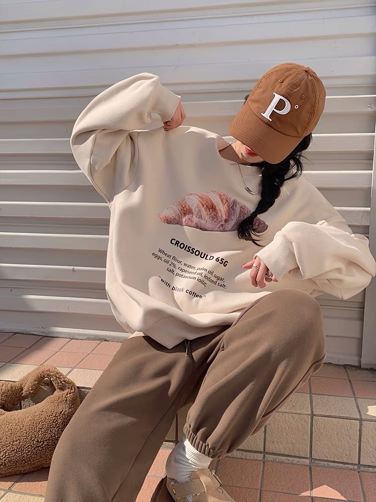 Apricot American Bread Print Crew Neck Sweater Women's 2022 Autumn/Winter Loose Korean Style