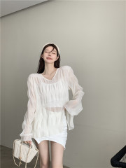 Real shooting, real price design, thin pleated V-neck sun protection, casual fashion fairy horn sleeve