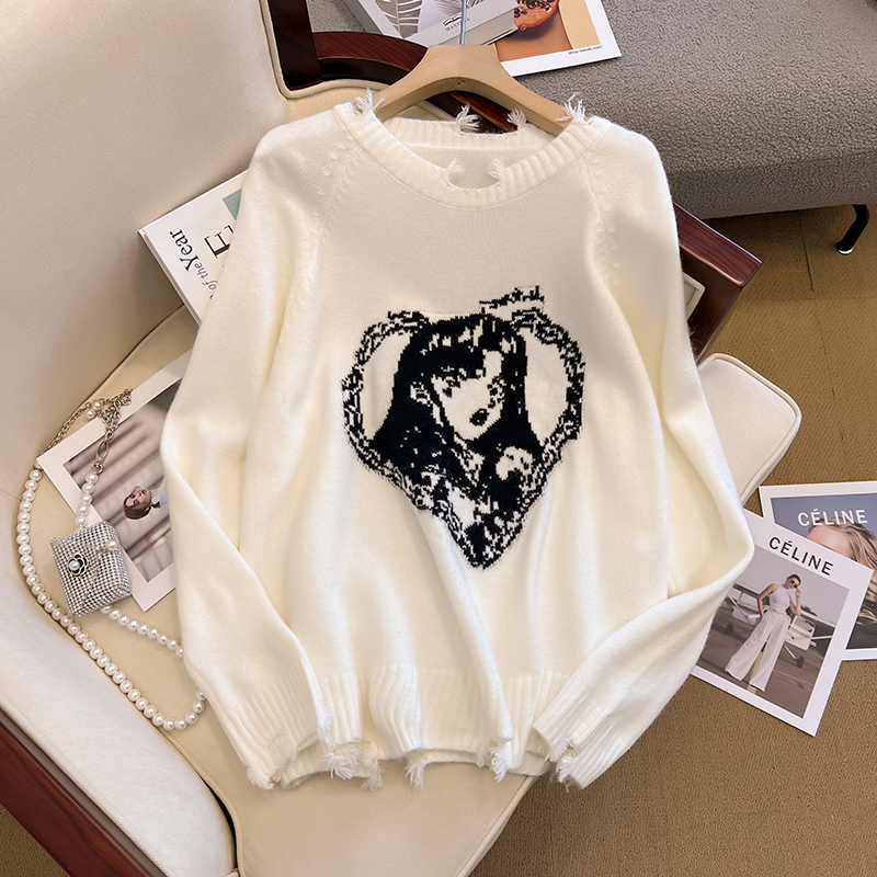 Real shot of Dongdaemun knitwear in Korea; college style round neck cartoon girl; love; worn sweater
