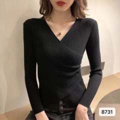 New short bottoming shirt for fall / winter 2020 women's long sleeve cross V-neck tight fitting sweater fashion