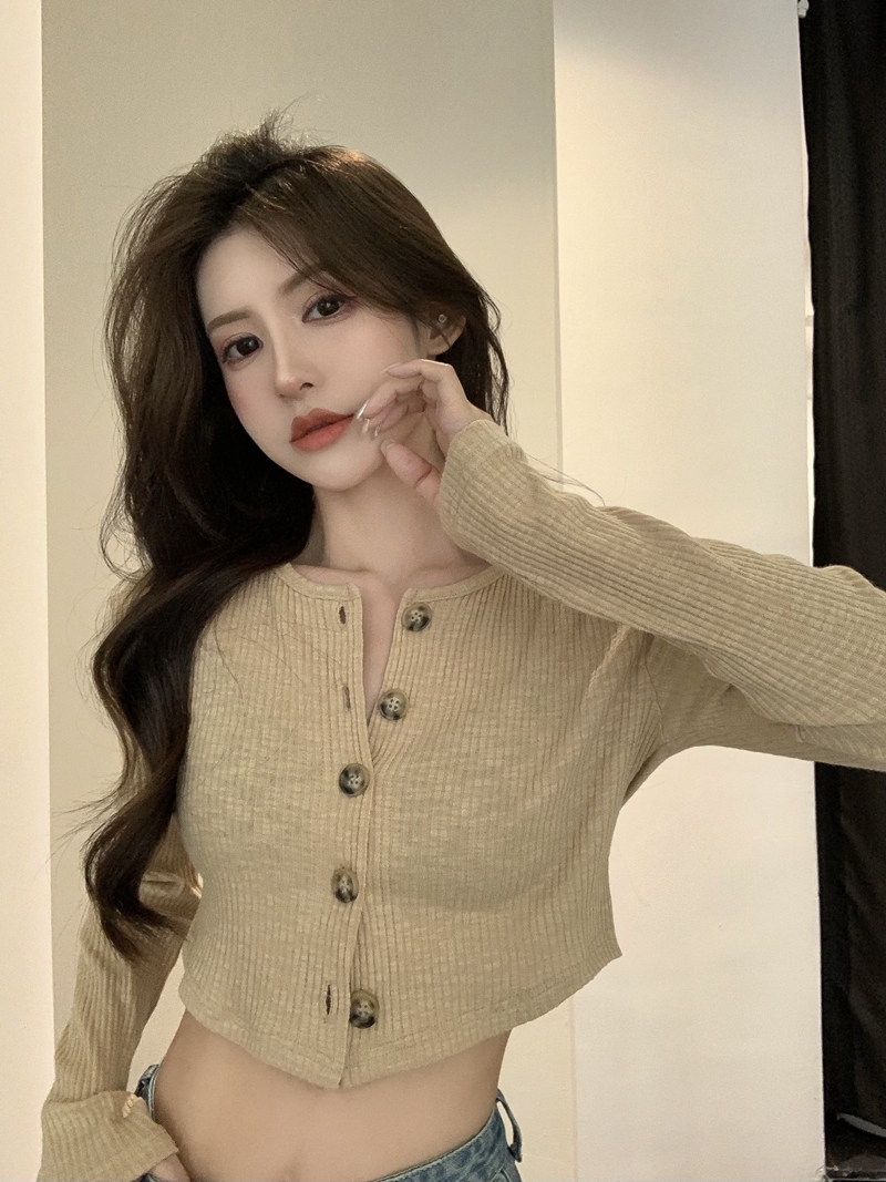 Real shot of spring fashionable breasted thread babes navel knitwear thin section long-sleeved cardigan ins short section small outerwear