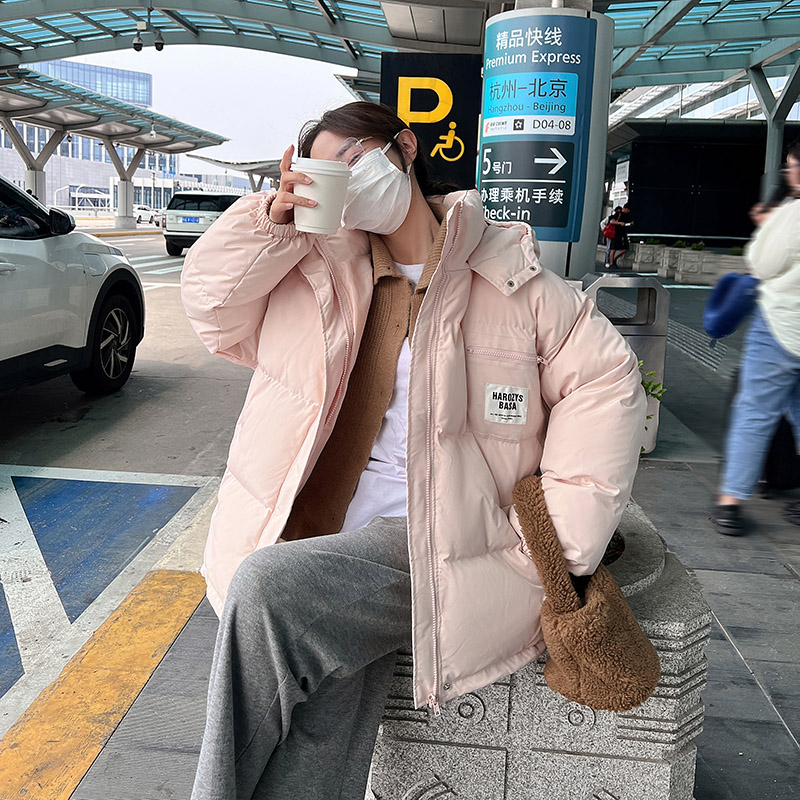 Real shot 2022 winter new Yang Bubble thickened bread coat cotton coat female student loose cotton coat down jacket female