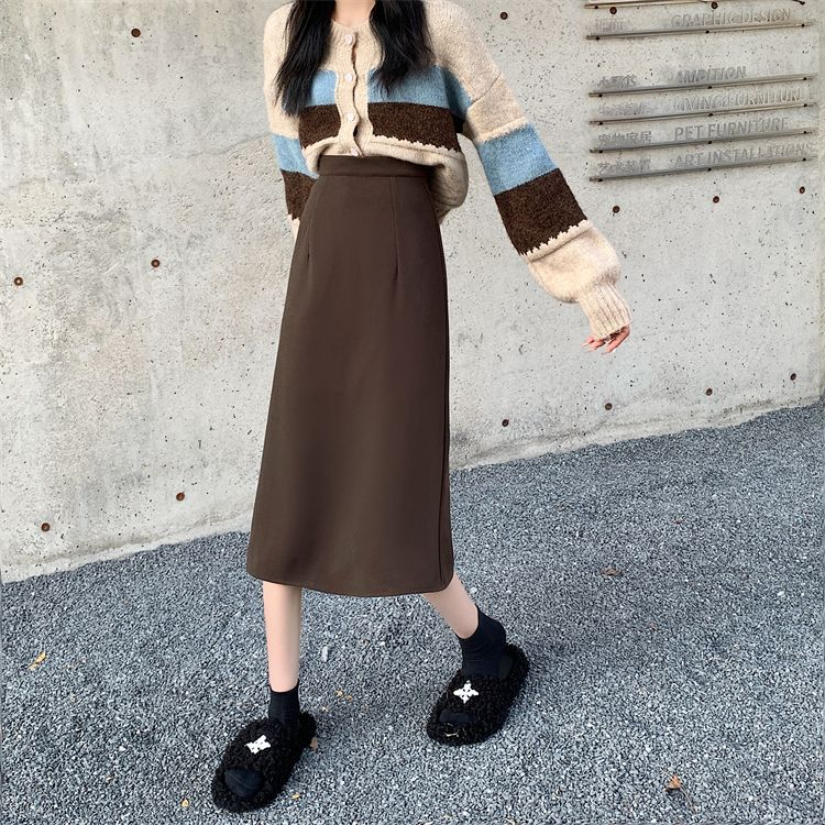 Thick woolen skirt autumn and winter 2022 new casual simple all-match solid color A-line mid-length skirt women's clothing