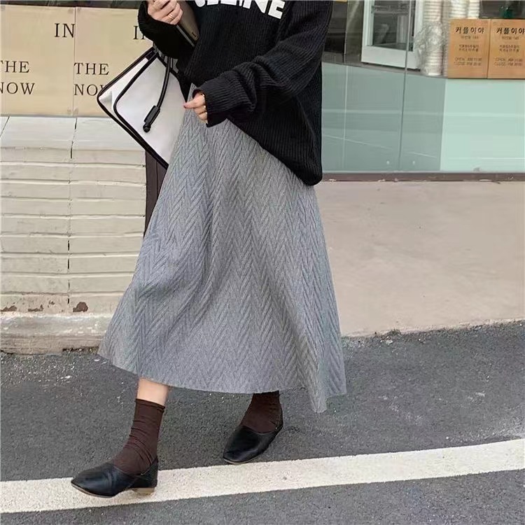 Knitted skirt women's skirt autumn and winter 2021 new casual high waist loose large swing umbrella skirt temperament thickened a-line skirt