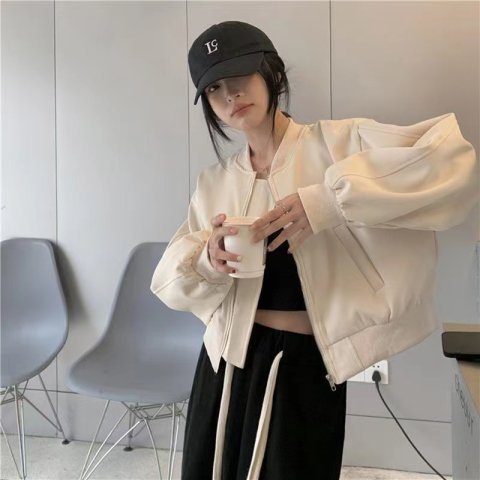 Short jacket women's autumn Korean version 2022 new loose sweet and cool hot girl design sense long-sleeved baseball uniform trend