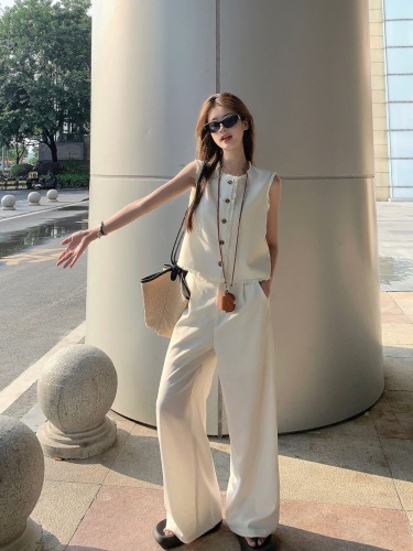 Actual shot ~ Old money style linen style tassel vest for women sleeveless top + elastic waist straight trousers suit