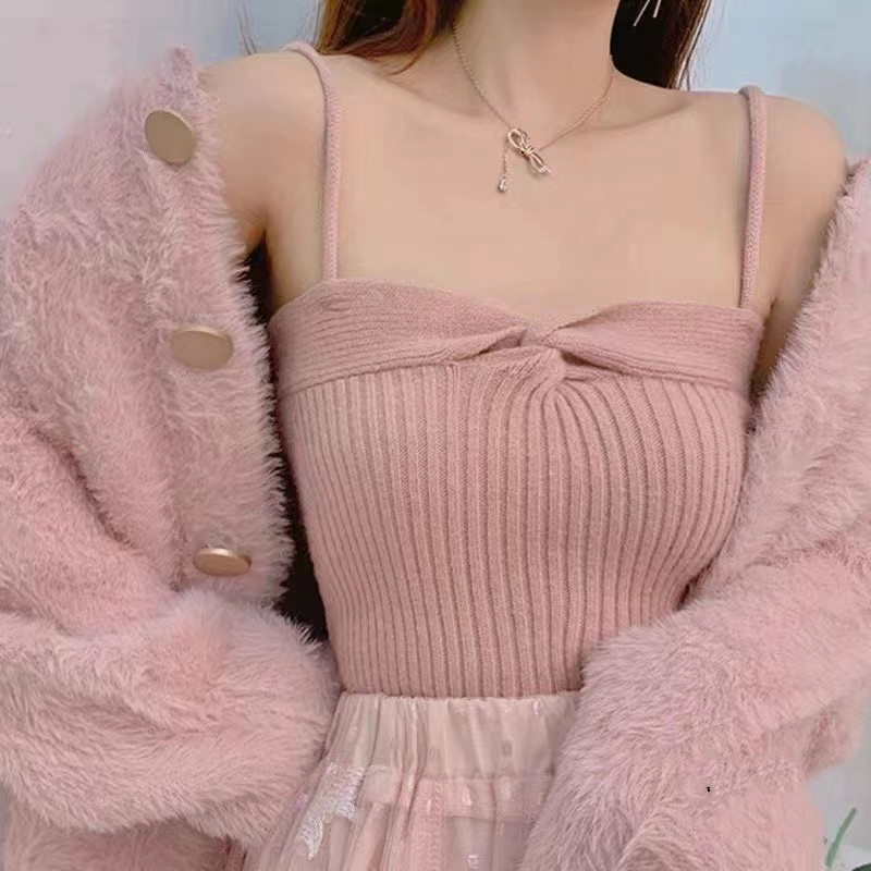 2023 new spring and summer design sense kink high waist tube top all-match knitted camisole with short top for women