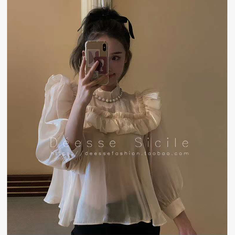 South Korea East Gate 2020 autumn new fashion doll top pearl yarn fungus bottomed pullover shirt for women