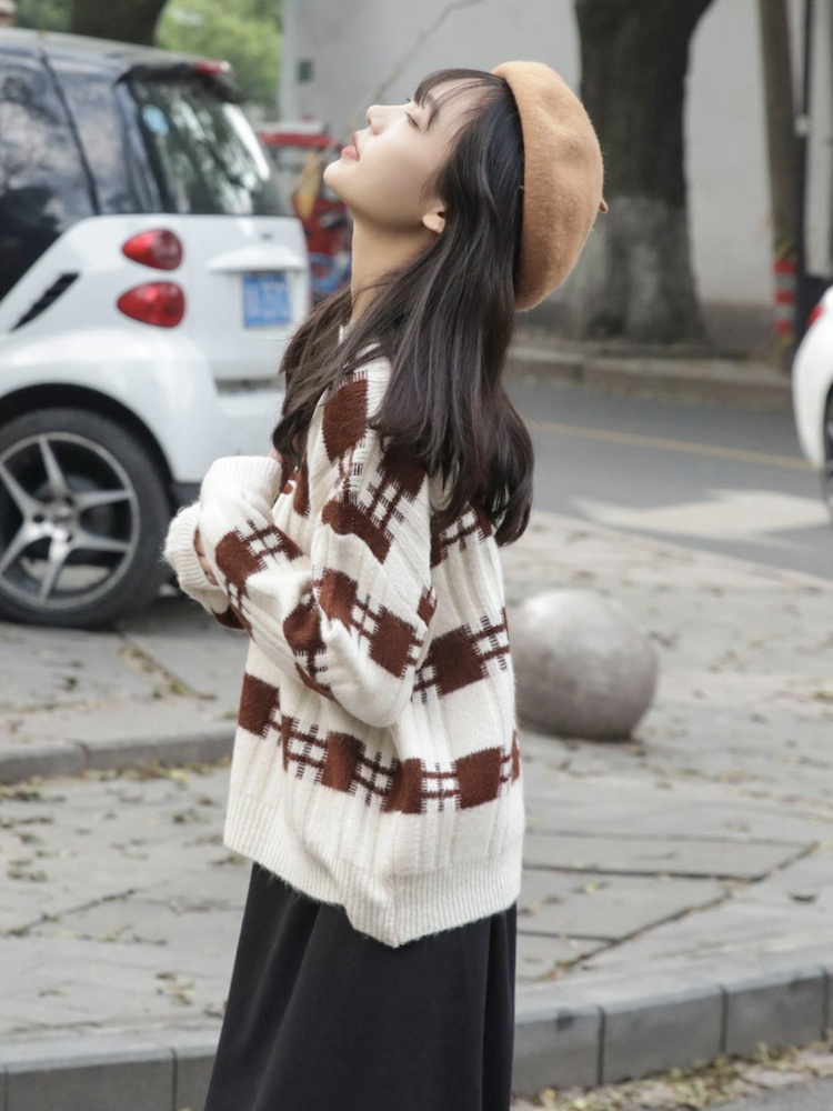 2022 autumn new checkerboard chic sweater retro fashion Japanese college lazy sweater blouse women