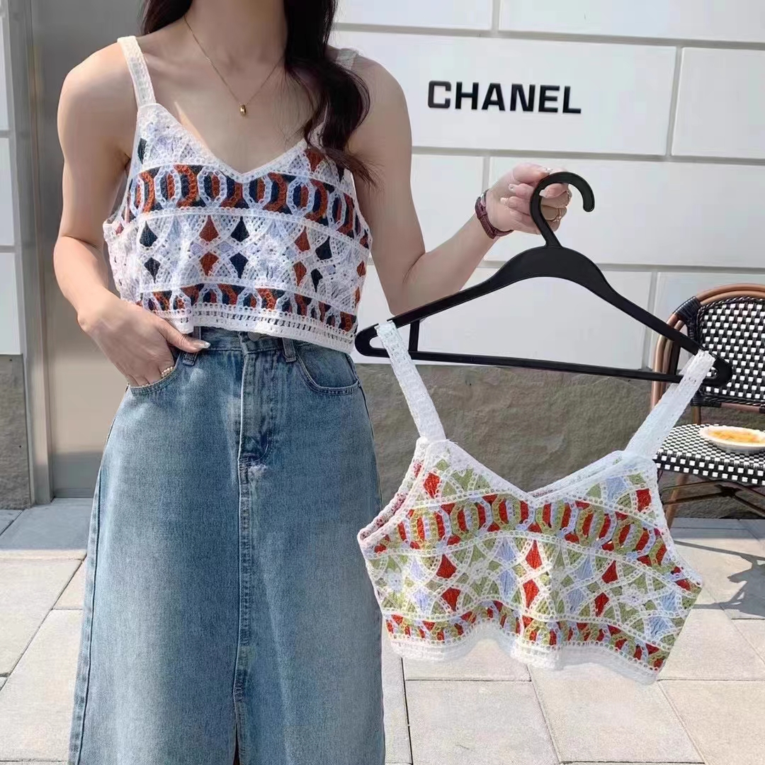 Retro Ethnic Style Embroidered Knitwear Vest Vest Sling Women 2023 New Spring and Summer Crochet Hollow Tops