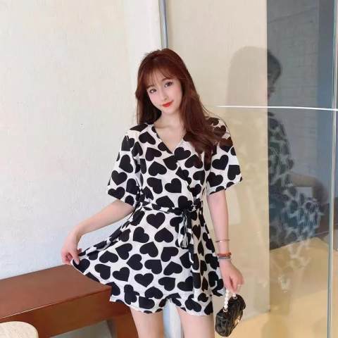 Broken Flower Chiffon suit women's short skirt new summer women's wear slim age reducing love dress + shorts two-piece set