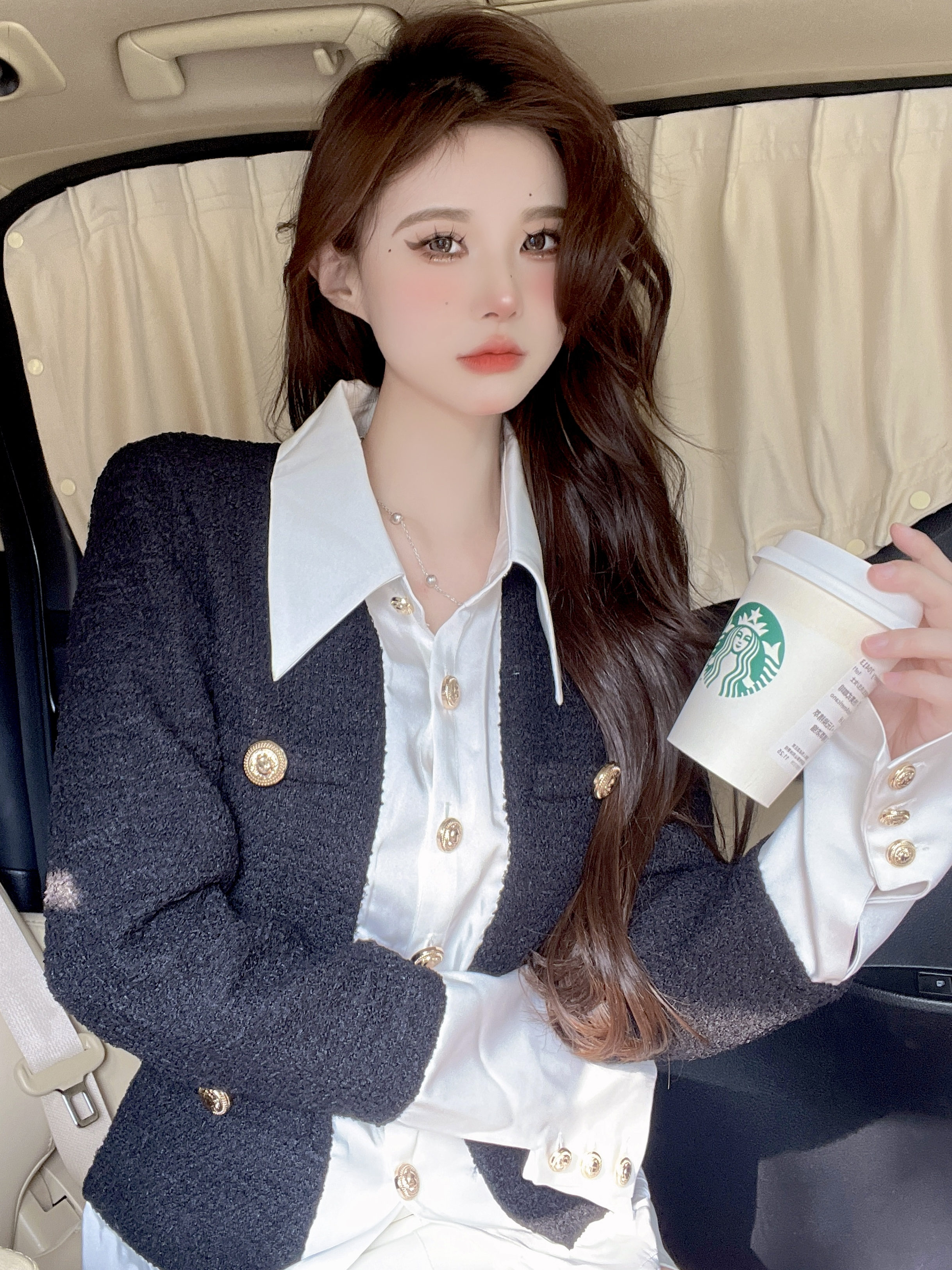 Real shot contrast color fake two-piece shirt coat design sense of niche temperament