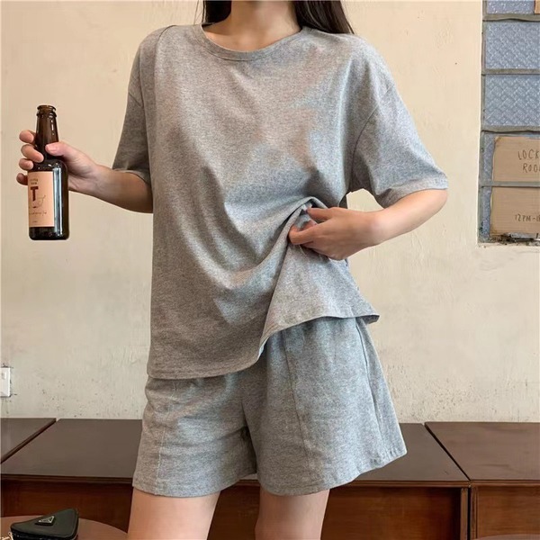 Leisure sports suit women's summer and Korean version ins fashion student thin loose shorts short sleeve fashion two-piece set
