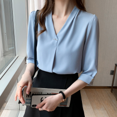 Real shot ~ 2021 summer new blue chiffon shirt short sleeve blouse design sense minority professional V-neck shirt