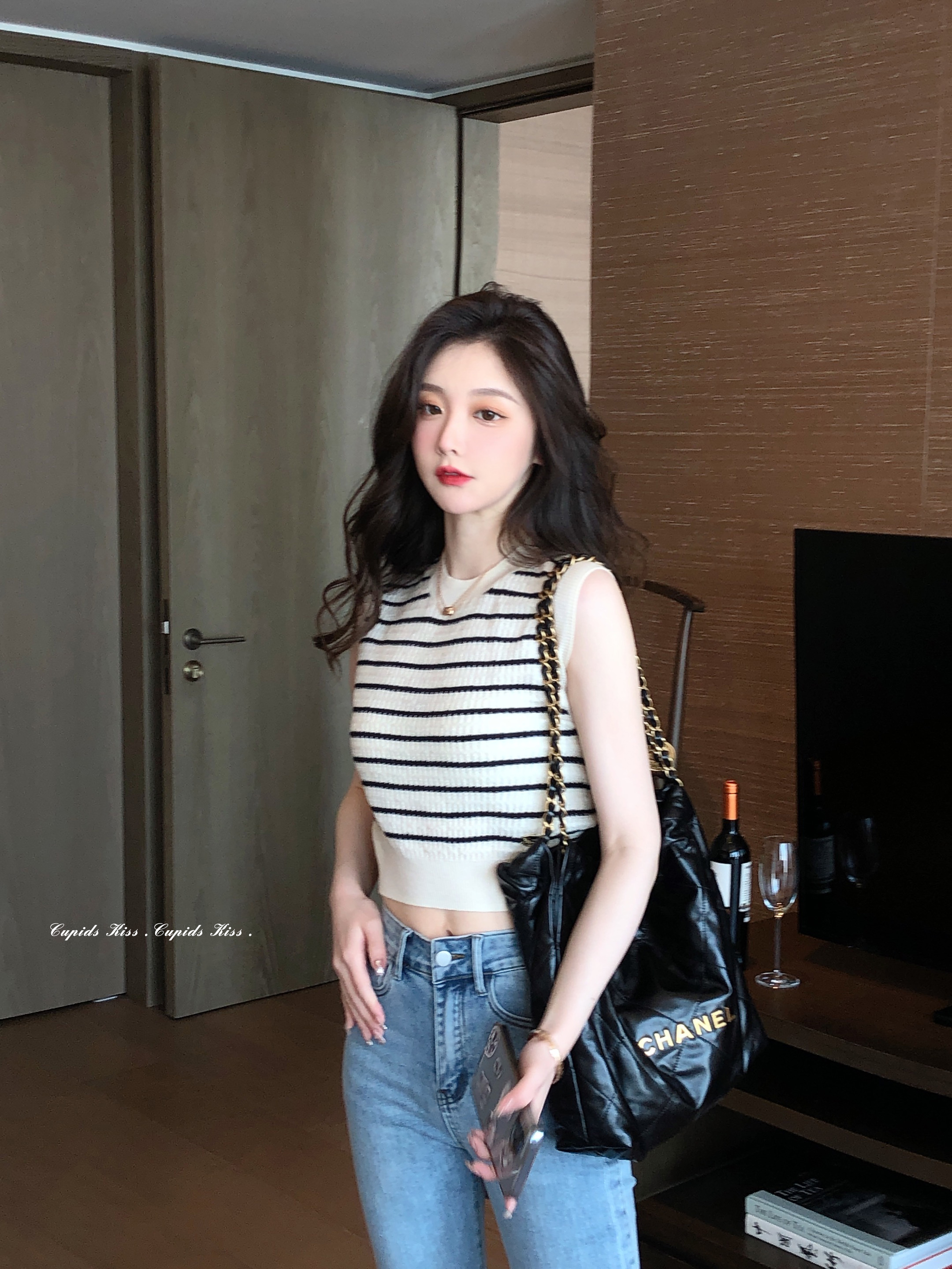 Suspender vest womanly temperament rich beautiful stripe short sleeveless knitted bottoming shirt vest for women in summer