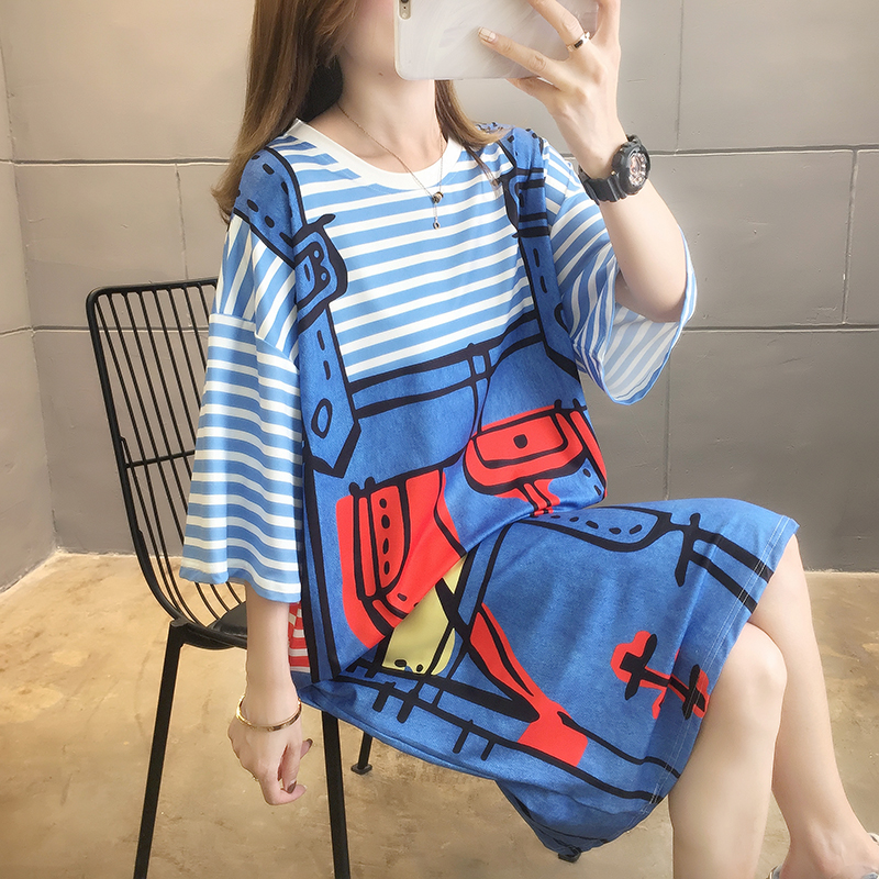 Real milk silk ~ 2021 spring and summer new mid long Korean cartoon printed round neck carrying skirt T-shirt for women