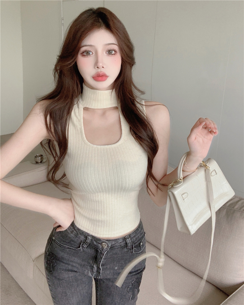 Sexy hollow out high neck sleeveless T-shirt women's inner layer with tight chest showing knitted vest top