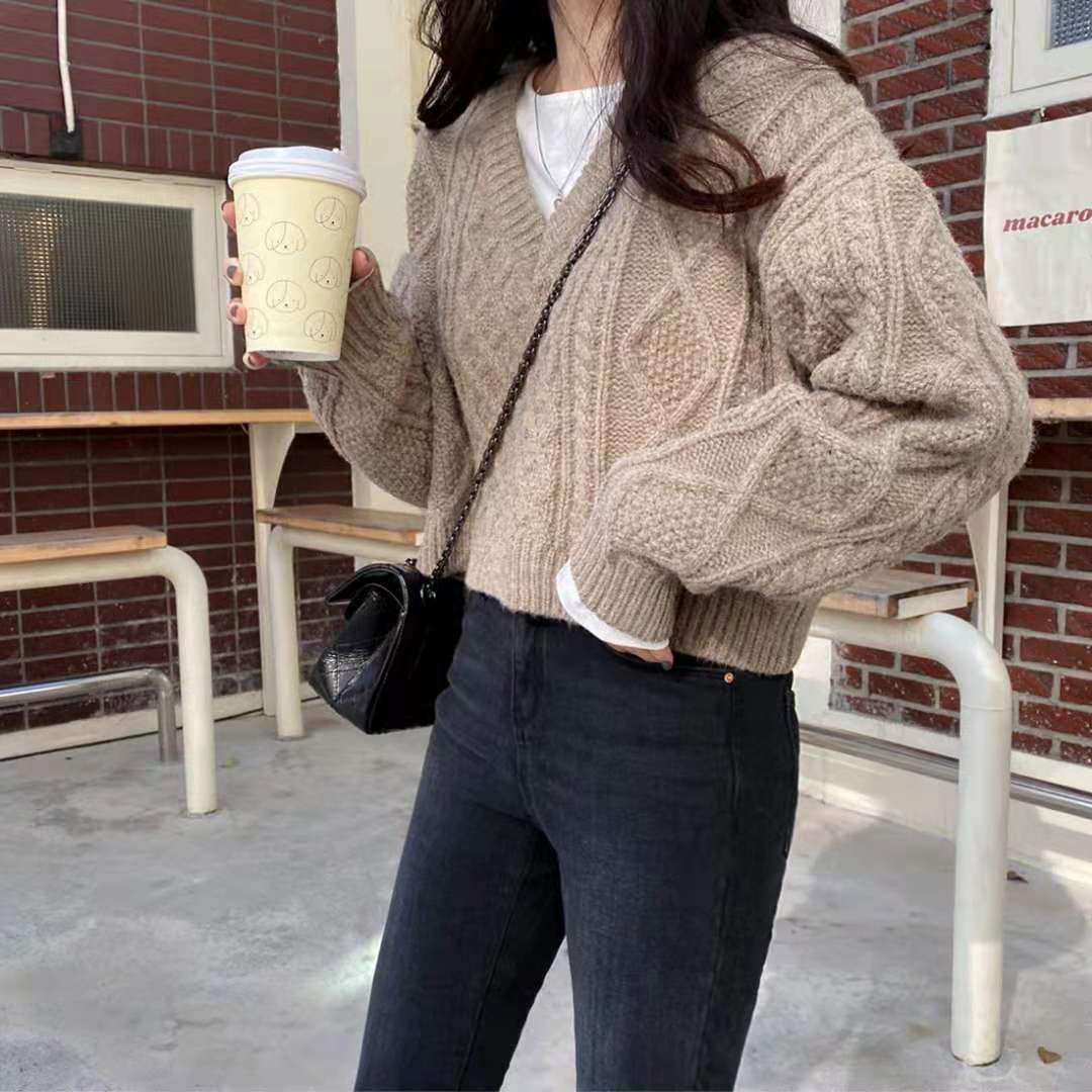 Super fire lazy wind V Neck thick twist versatile loose sweater