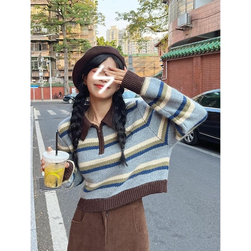 Korean version of the new retro high-end simple zipper stripe contrast color lapel short section long-sleeved knitted sweater