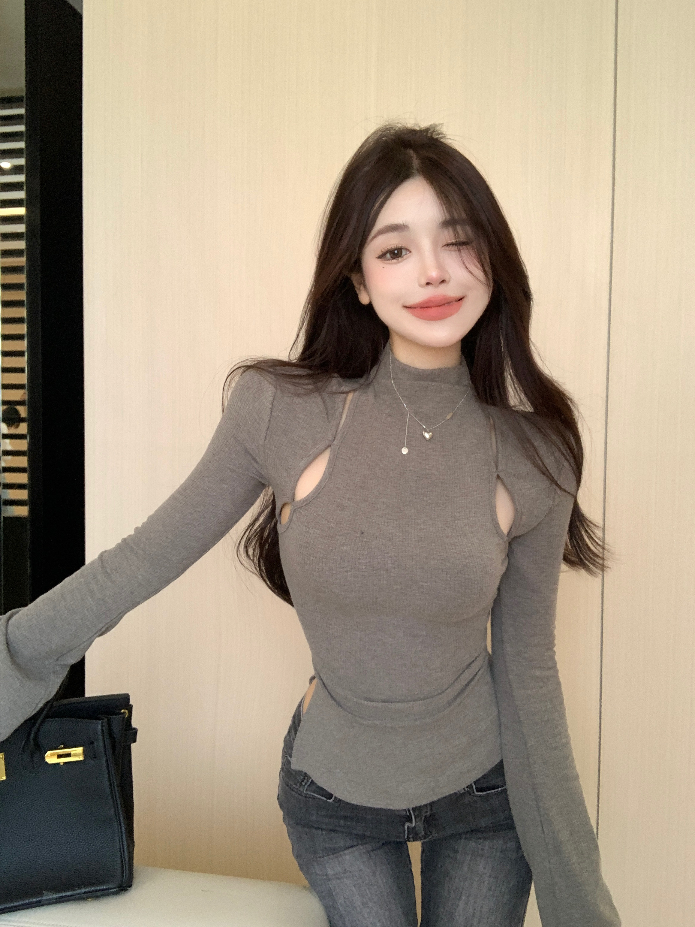 Real Price Real Shot Lazy Wind Knit Sweater High-quality French Hollow Bottom Hot Girl Slim Fit Thin Top