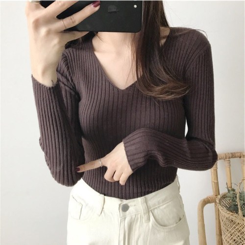 795 autumn and winter new low neck sweater women's heart machine top design sense with sexy tight V-neck knit bottoming shirt