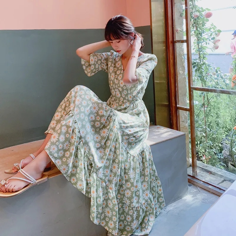 2021 New Short Sleeve Chiffon dress long skirt women's summer mid long super Xianxian thin waist floral skirt