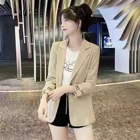 Small suit women 2022 summer autumn slim slim thin seven sleeve suit large women's coat