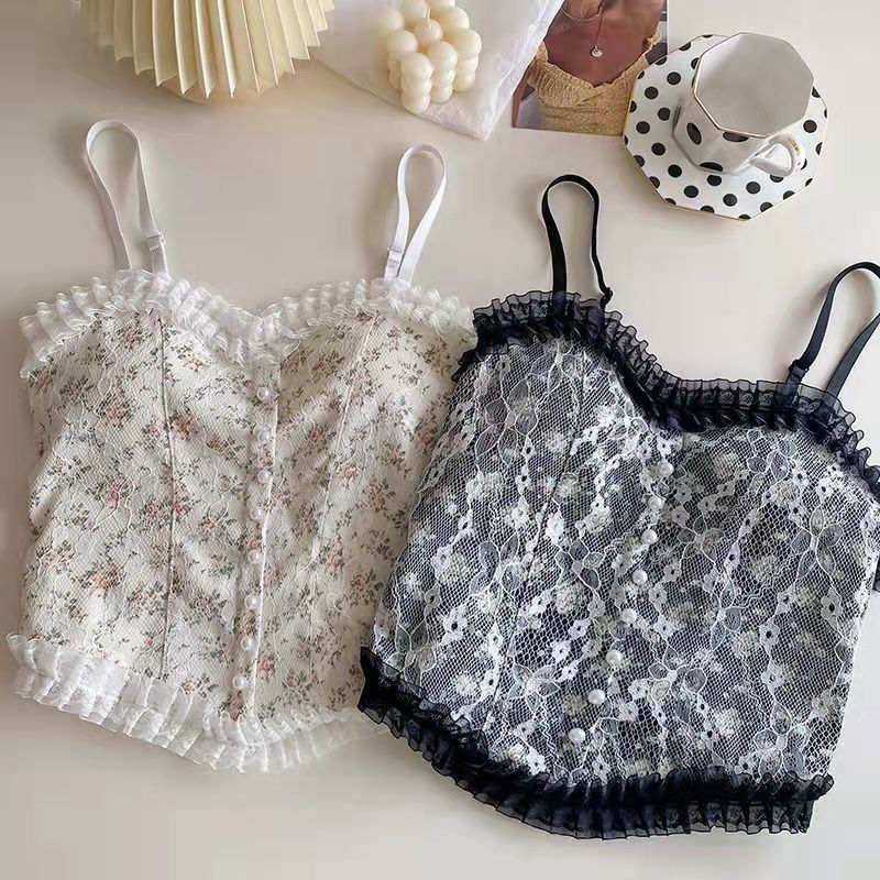 Broken flower chic lace suspender sleeveless vest, wearing sweet and spicy short bra