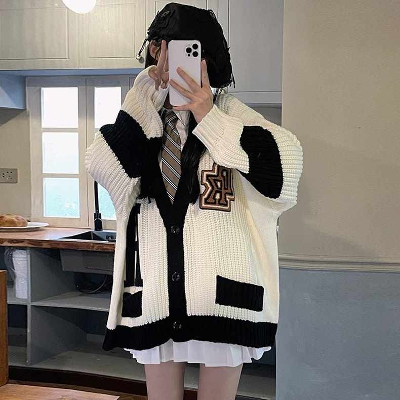 Sweater coat women's cardigan Japanese lazy retro knitted sweater 2022 new college style jk uniform suit autumn and winter
