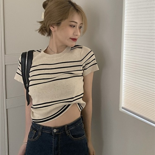 Ins retro foreign style all-match short-sleeved round neck contrast stripe short section ice silk thin section knitted T-shirt top female