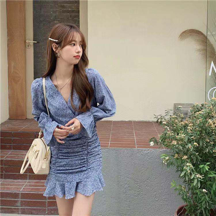 Mori girls early autumn long-sleeved dress gas v-neck white floral skirt waist design sense package hip skirt